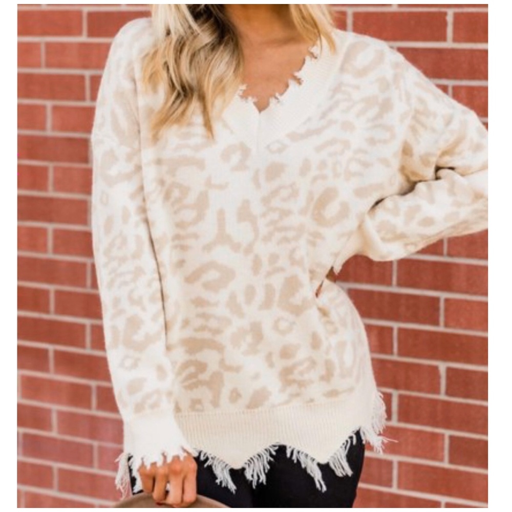 NWT Beige Taupe Animal Print Oversized Distressed Sweater Size Small